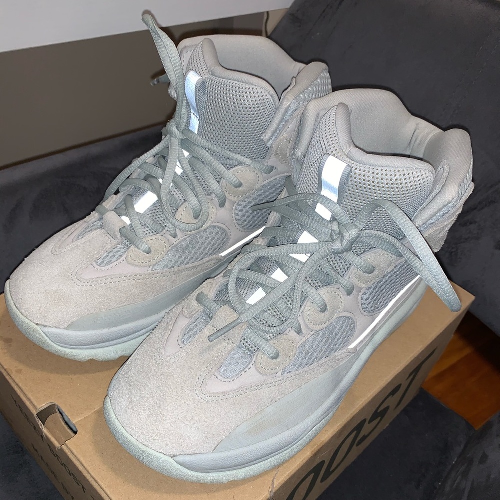 ❌SOLD❌YEEZY Desert Boot Salt